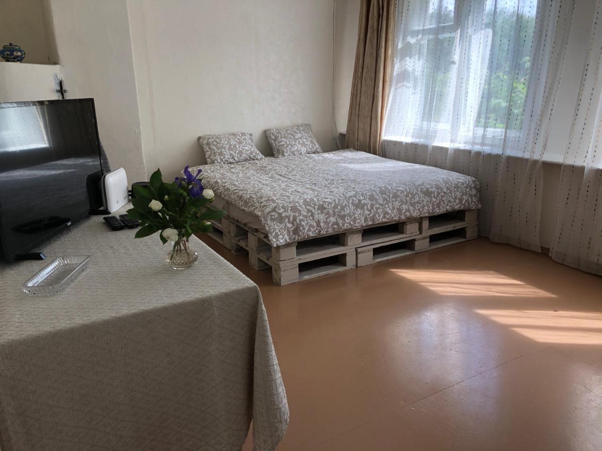 Apartment In Private House Near The Beach And River Jūrkalne Eksteriør bilde